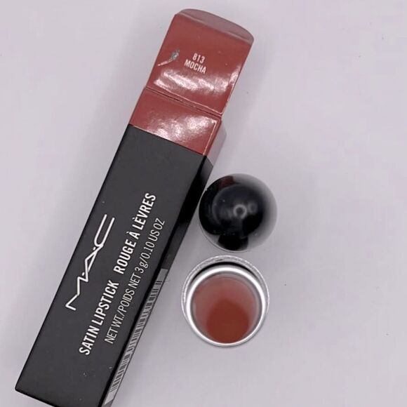 Old Packaging MAC Satin Lipstick Color Mocha - Picture 3 of 3